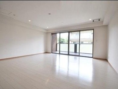 居室・リビング　別タイプ部屋　参考写真です