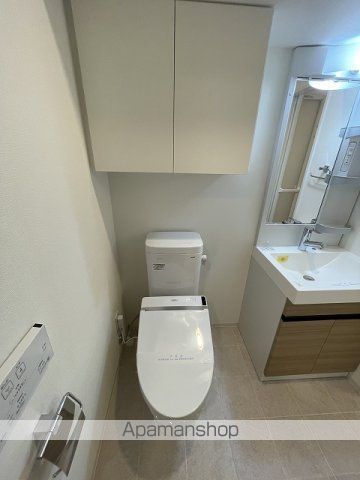 東京メトロ千代田線 千駄木駅 徒歩4分 11階建 築6年のトイレ写真