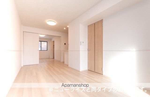 ヴァンクールの居間写真