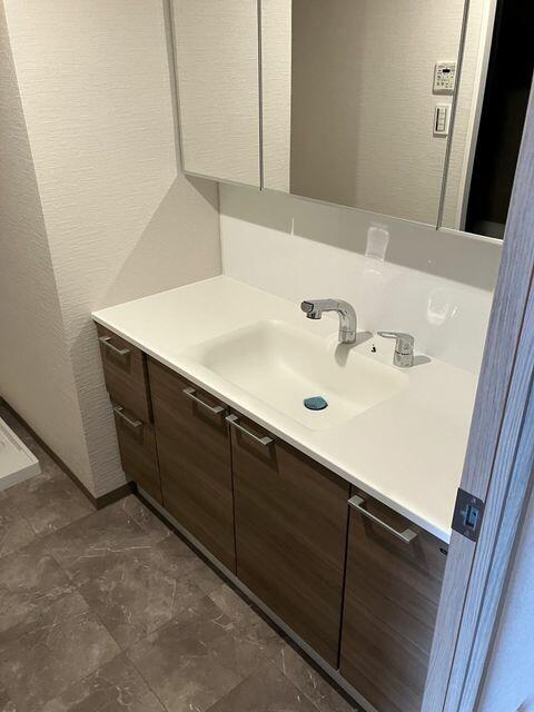 洗面設備　※写真は同タイプ住戸です。