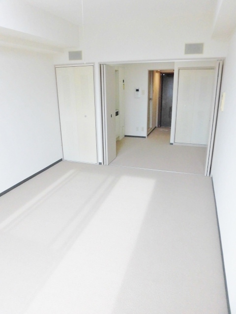 小田急江ノ島線 南林間駅 徒歩5分 9階建 築36年の居間写真