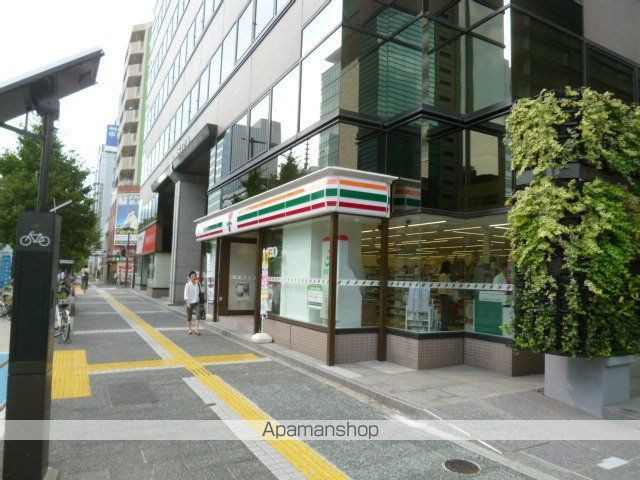 コンビニ　セブンイレブン（コンビニ）まで800m