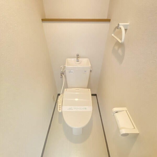西武池袋線 保谷駅 徒歩17分 2階建 築23年のトイレ写真