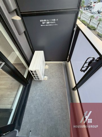 バルコニー