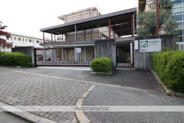 中学校　山口中学校（中学校）まで61m