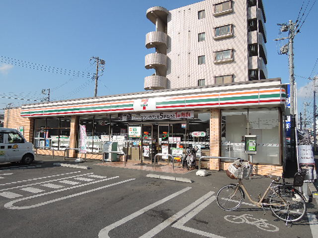 コンビニ　セブン-イレブン 坂戸泉町店（コンビニ）まで413m