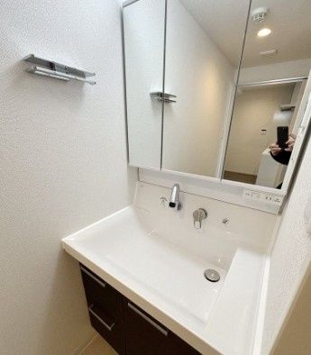 洗面設備　写真は同タイプ住居です