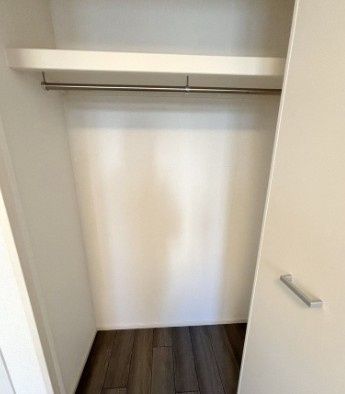 収納　写真は同タイプ住居です