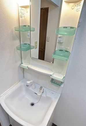 洗面設備　同仕様