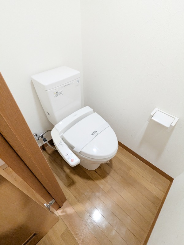 トイレ　図面と現状に相違がある場合には現状を優先