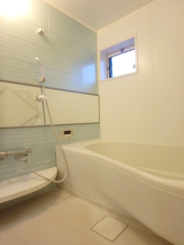 バス・シャワールーム　図面と現状に相違がある場合には現状を優先