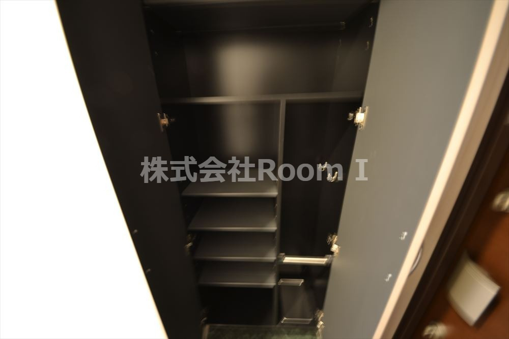 収納　十分な収納スペースがありますシューズインクローゼットシューズ