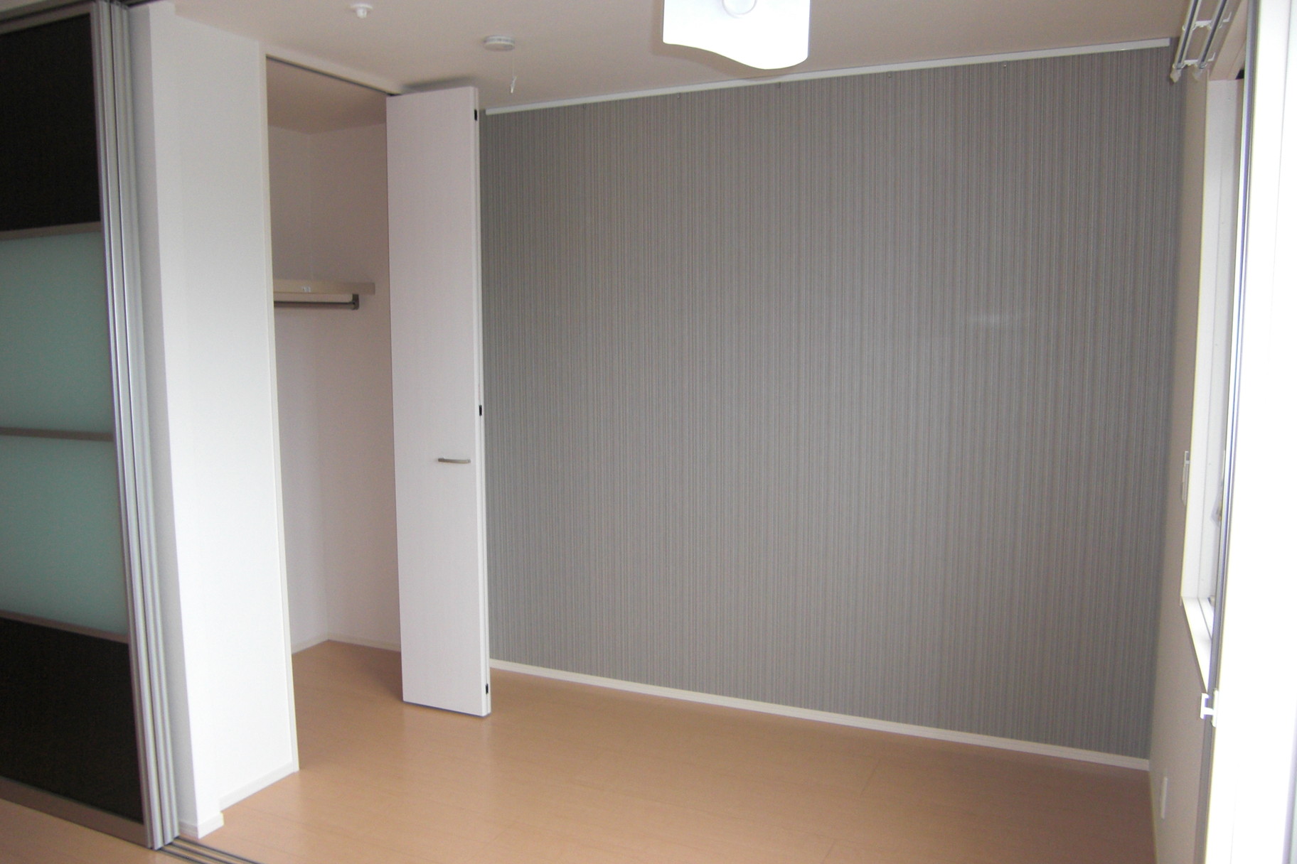 その他部屋・スペース　3帖のお部屋です！寝室に最適です☆