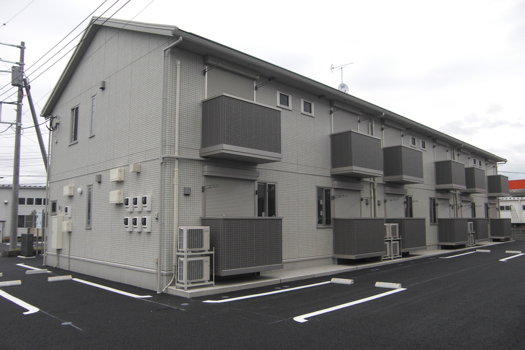 建物外観　人気のD-roomのお部屋です。インターネット無料です！