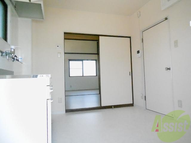 居室・リビング　光と風に満ちたゆとりのプランニング