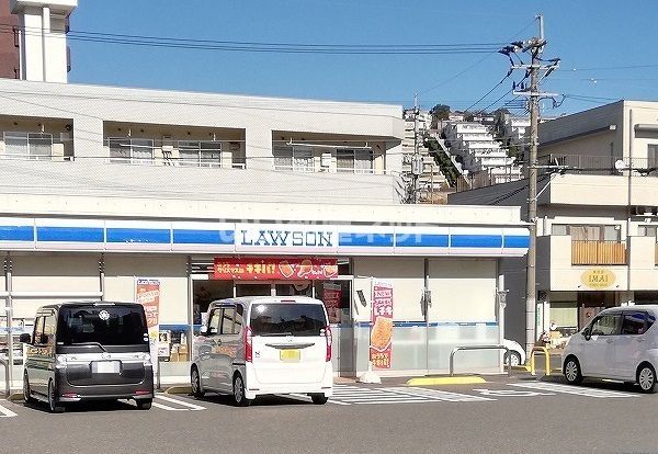 コンビニ　ローソン　小倉徳力店（コンビニ）まで786m