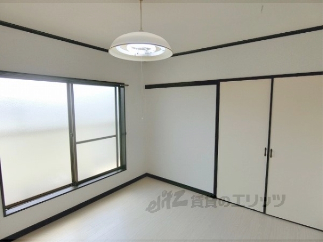 居室・リビング　洋室