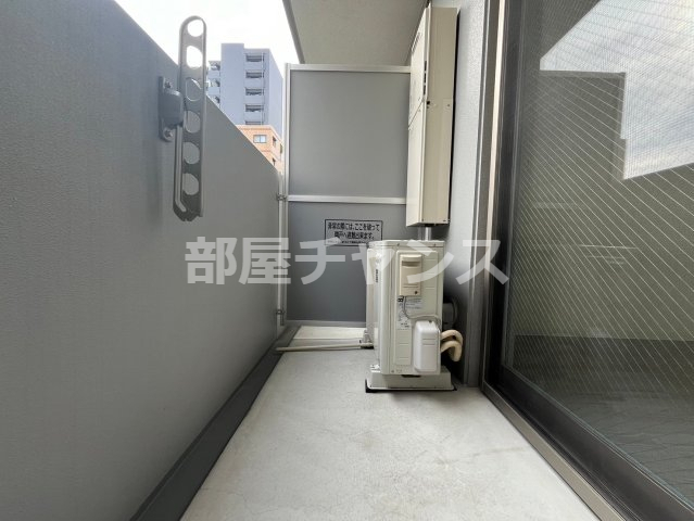 バルコニー　お洗濯にも便利なバルコニー付き