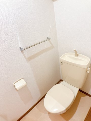 【カーサエスタ弐番館のトイレ】