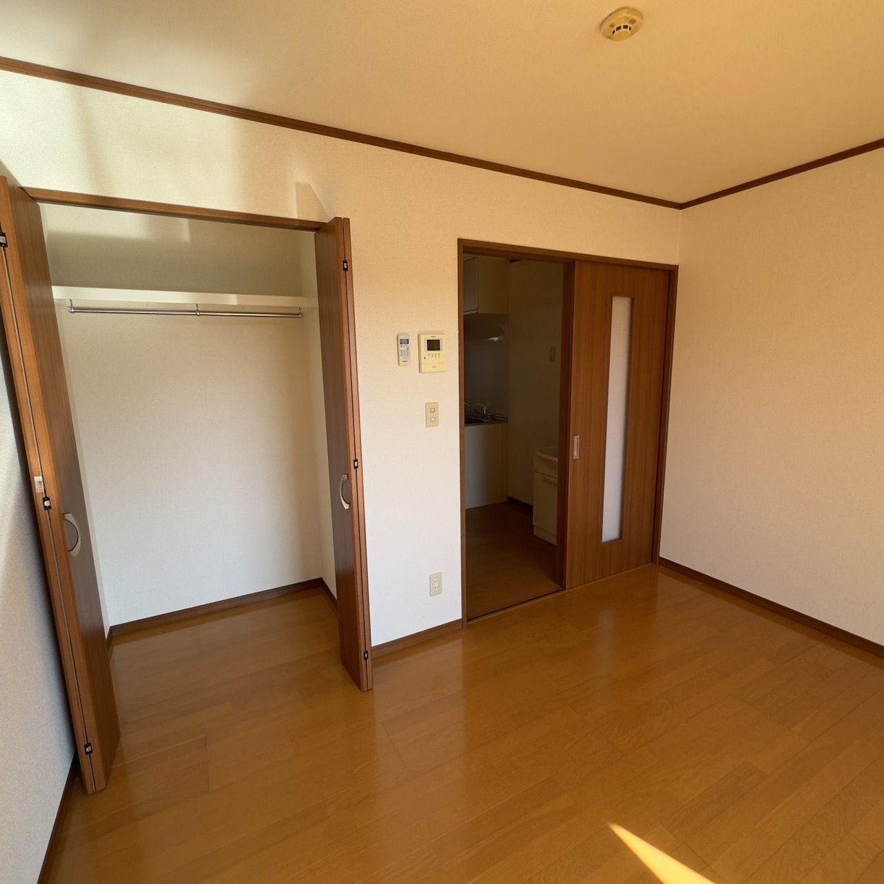ソレイユ崎岡壱番館の内装写真