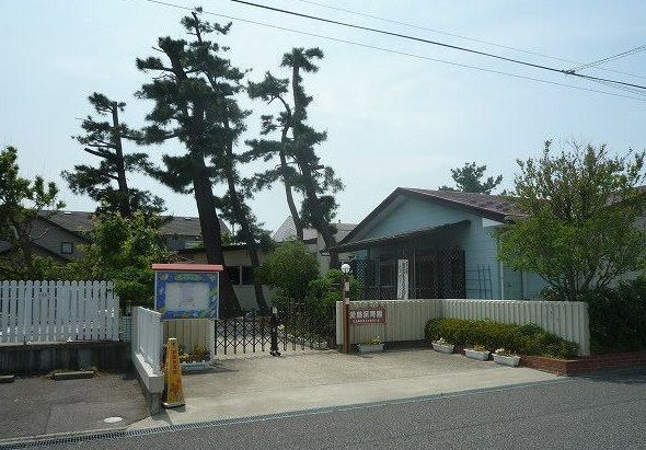 【新潟市西区上新栄町のアパートの幼稚園・保育園】