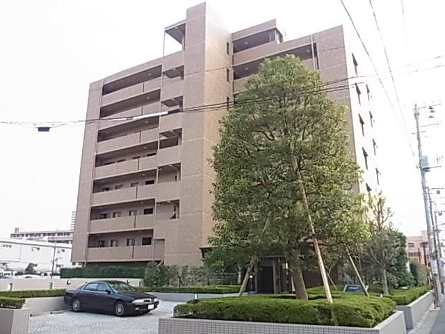 大田区多摩川のマンションの建物外観