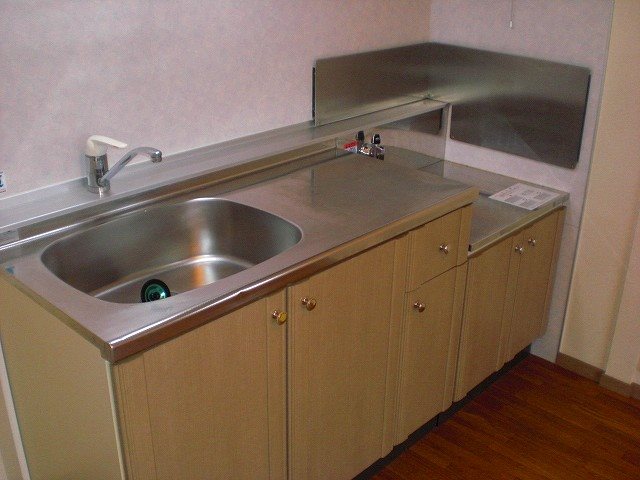 キッチン　※反転タイプの参考写真です