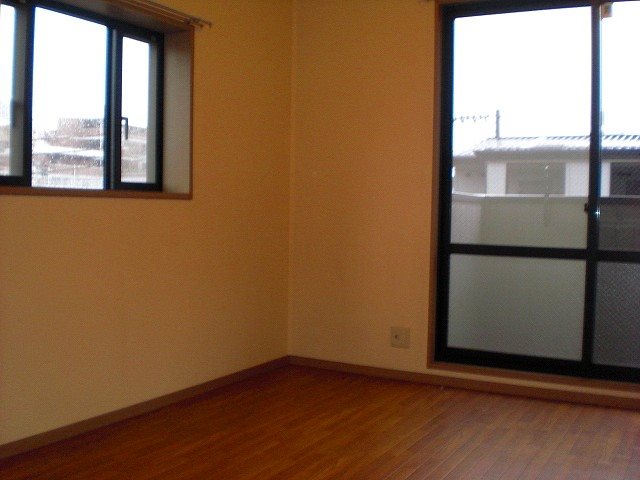 居室・リビング　※反転タイプの参考写真です