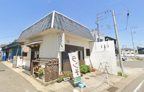 【ファミール森崎Ｂの飲食店】