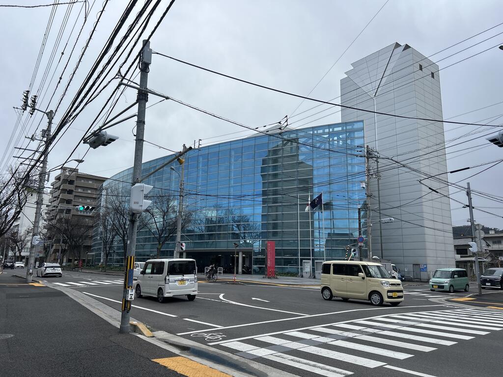 【ウィスタリア昭和町の図書館】