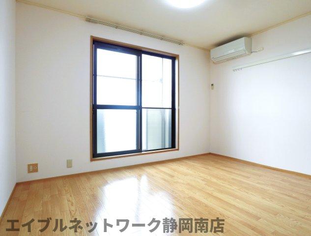 居室・リビング　ゆったりとしたリビングです