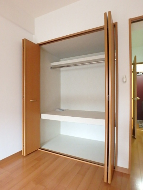 収納　図面と現状に相違がある場合には現状を優先