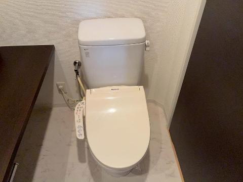 トイレ　シャワー付トイレ