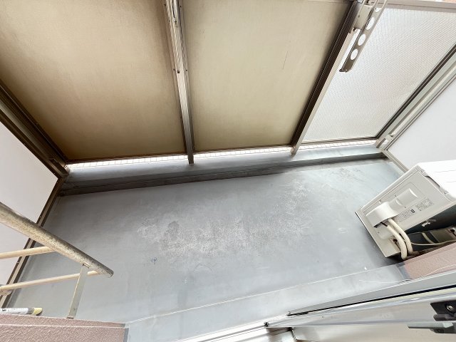 バルコニー　お洗濯にも便利なバルコニー付き