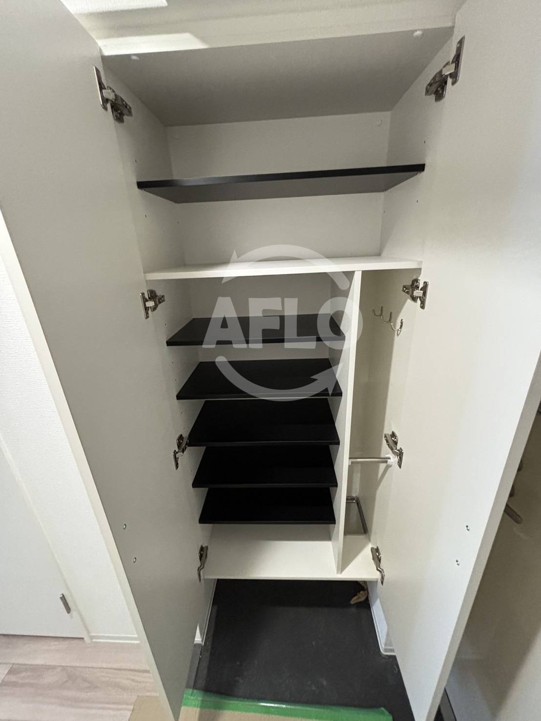 収納　セレニテ南堀江エクラ　シューズボックス