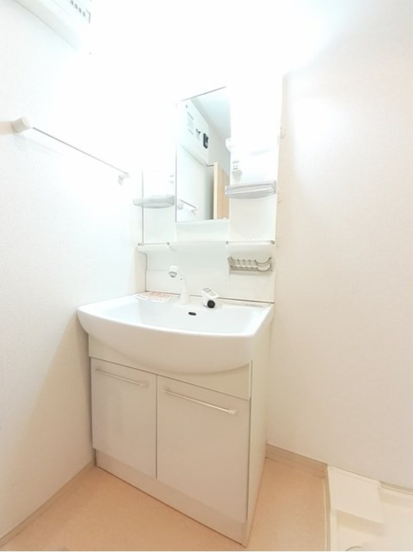 洗面設備　図面と現状に相違がある場合には現状を優先