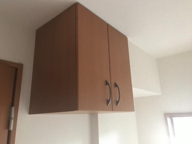 収納　下駄箱吊り戸