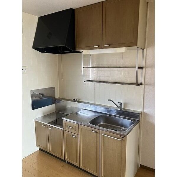 キッチン　同物件写真 2025.0321撮影時