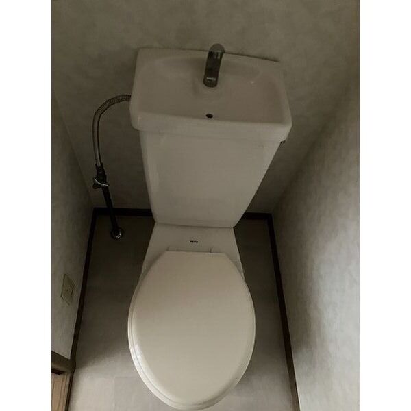 トイレ　同物件写真 2025.0321撮影時