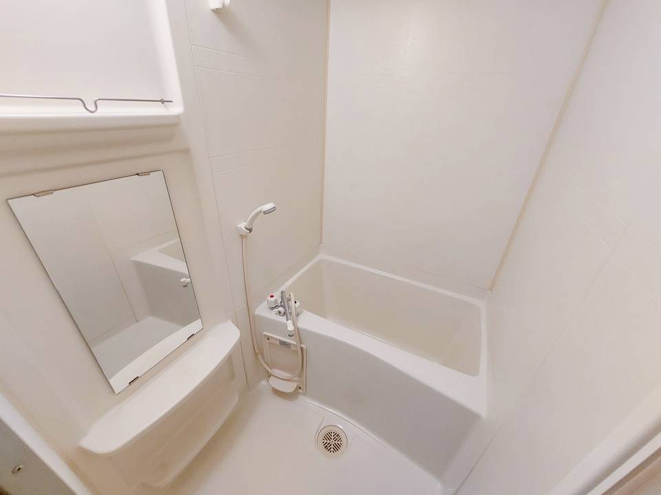 バス・シャワールーム　浴室