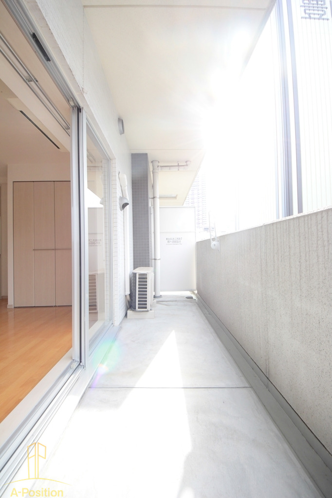 バルコニー　クレグラン北梅田