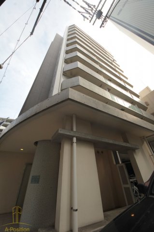 建物外観　クレグラン北梅田