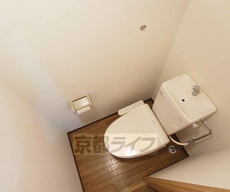 トイレ　清潔感のある洋式トイレ。