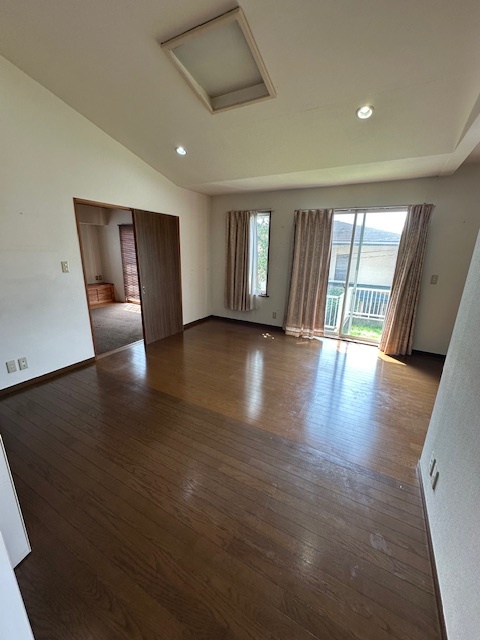 神木本町戸建の居間写真