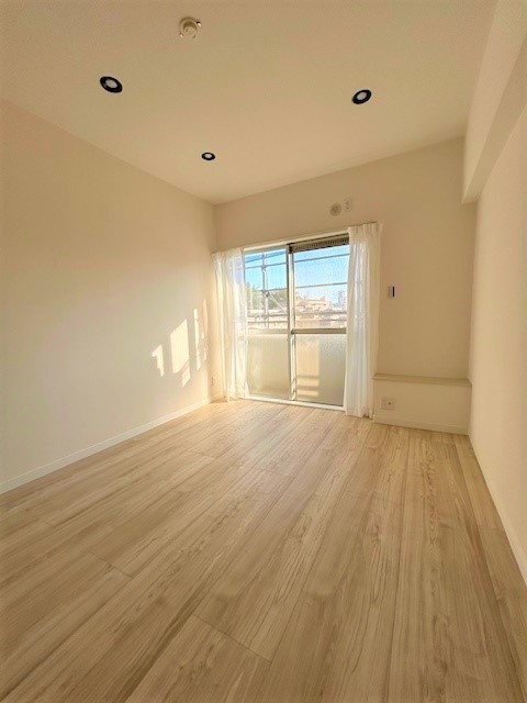 居室・リビング　洋室(1)