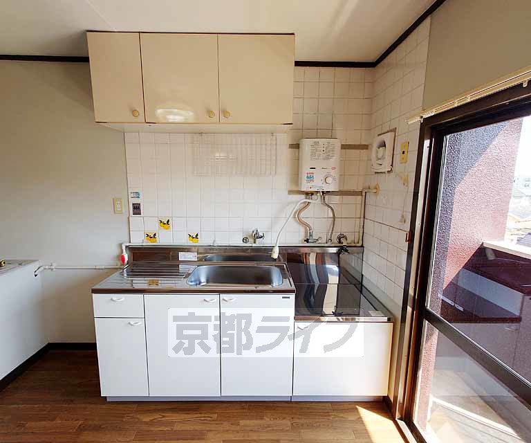 キッチン　清潔感のあるキッチンです。