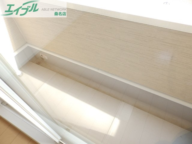 バルコニー　同物件別室の画像です