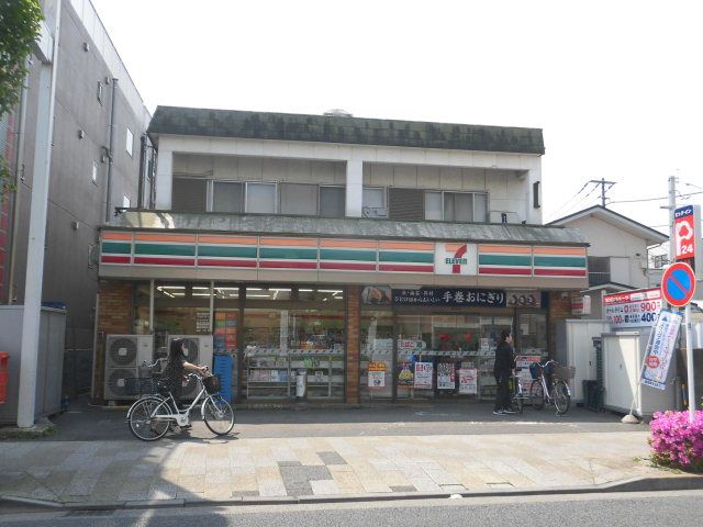 コンビニ　セブンイレブン（コンビニ）まで70m