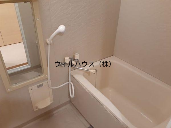 バス・シャワールーム　キレイな浴室！