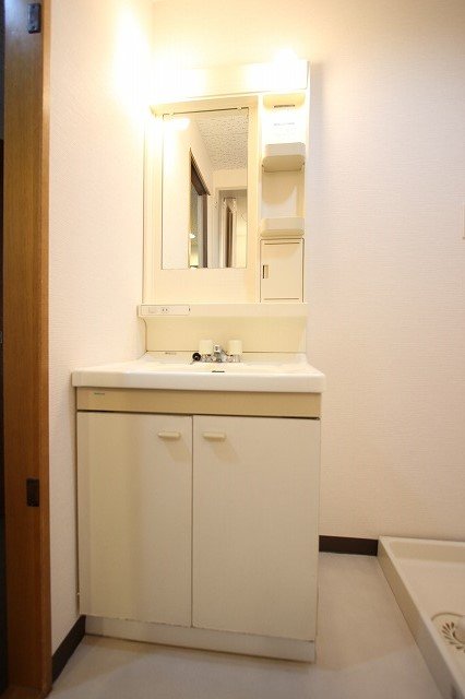 洗面設備　同物件別部屋